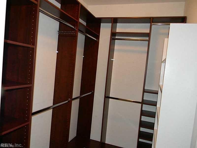 Upstairs Bedroom 1 Closet