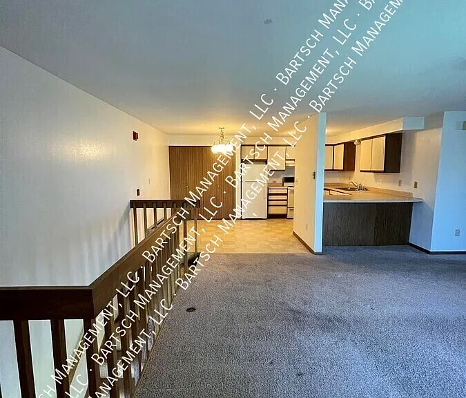 W182S8443 Racine Ave — Photo 6