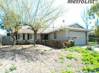 6905 Peck Dr, Sacramento, CA 95828