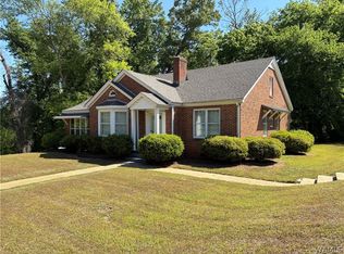 171 Valley St, Centreville, AL 35042