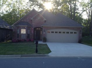 140 Taylor Park Blvd, Little Rock, AR 72211