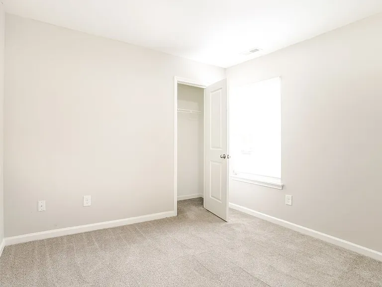 5004 Broad Leaf Ct — Photo 14