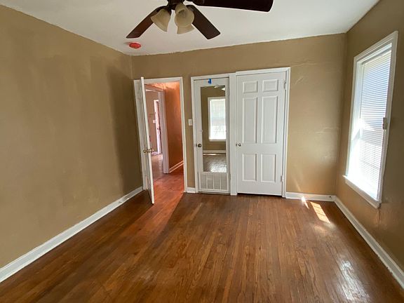 5th image of 2450 W Mulberry Ave