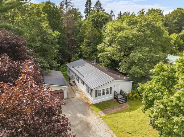 39 Cressy Avenue, Glenburn, ME 04401