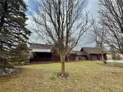 110 Paradise Ln, Slippery Rock, PA, 16057