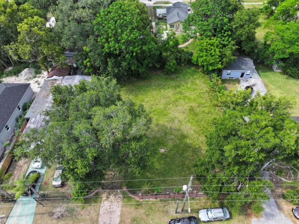 2nd image of 1317 38TH STREET