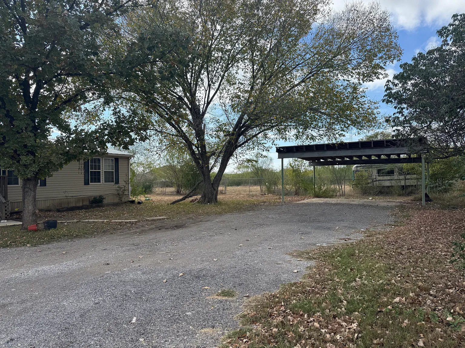 7474 Richter Rd — Photo 2