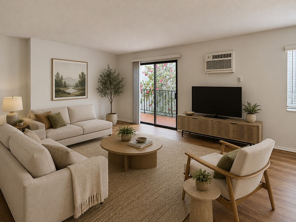 1st image of 4071 McLaughlin Ave #8
