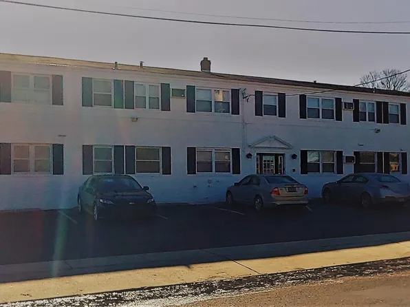 6 Burr Ave APT 6, Westville, NJ 08093