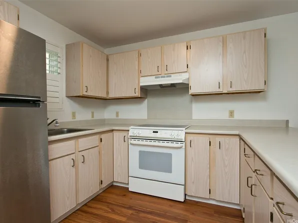 95-1050 Makaikai St APT 27F, Mililani, HI 96789
