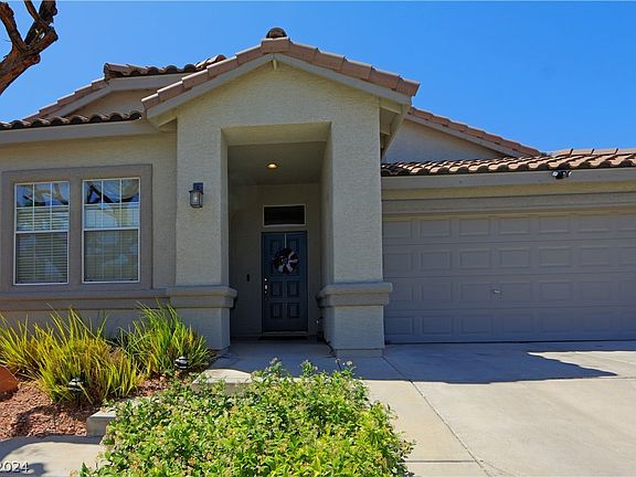 2nd image of 9749 Lost Colt Cir