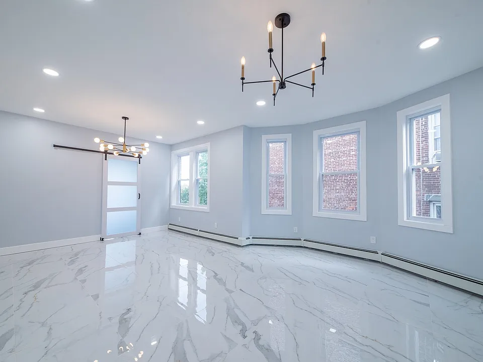 1409 Manhattan Ave #3