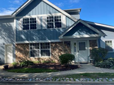 1536 Timber Trl #18-B, Wheaton, IL, 60189