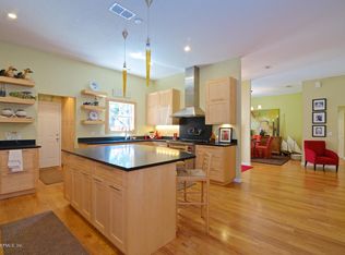 431 20th St, Atlantic Beach, FL 32233