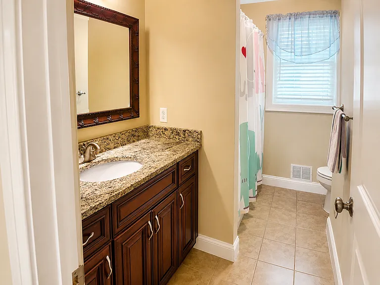 117 Morris St — Photo 17