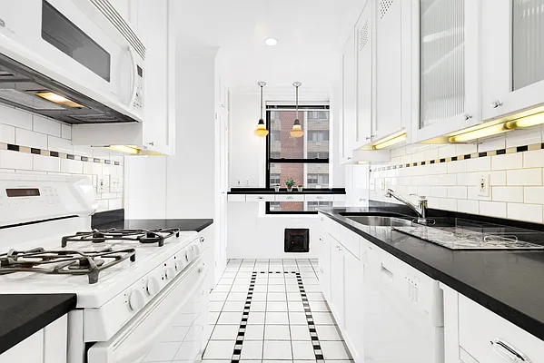 Sold by Compass | media 16