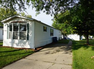 1031 S 9th St, Dekalb, IL 60115