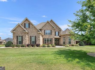 402 Angelina Grace Dr, Warner Robins, GA 31088