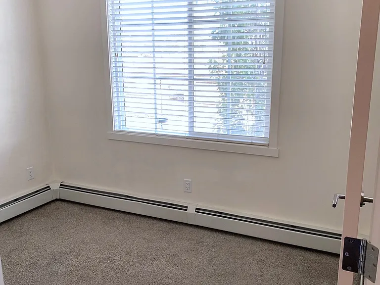 298 N Sage Meadows Park NW — Photo 9