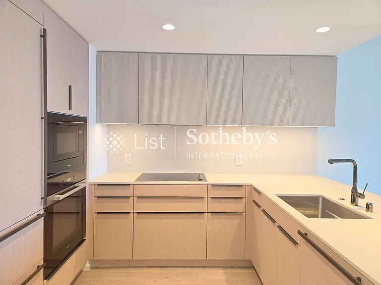 333 Ward Ave #3707 — Photo 4
