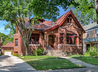 9916 S Hoyne Ave, Chicago, IL