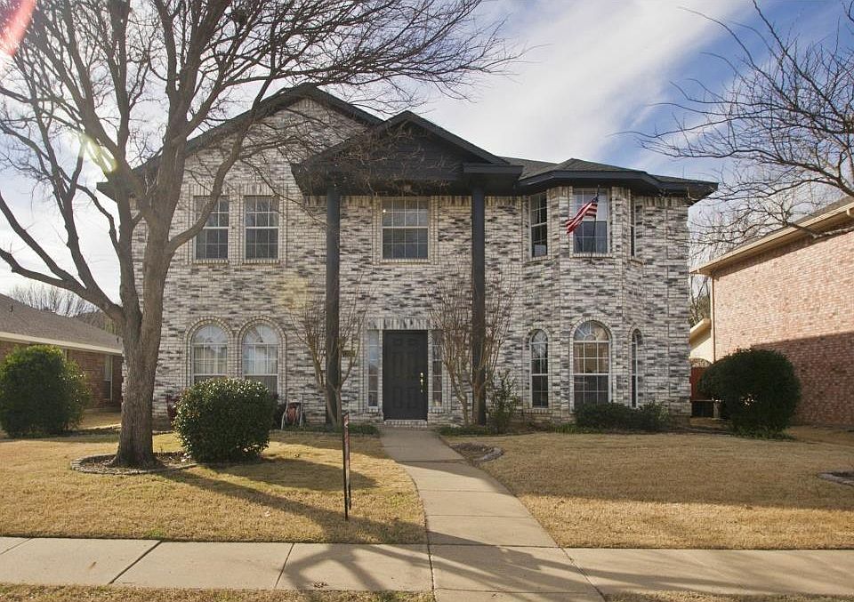 1st image of 1202 Rosewood Ln