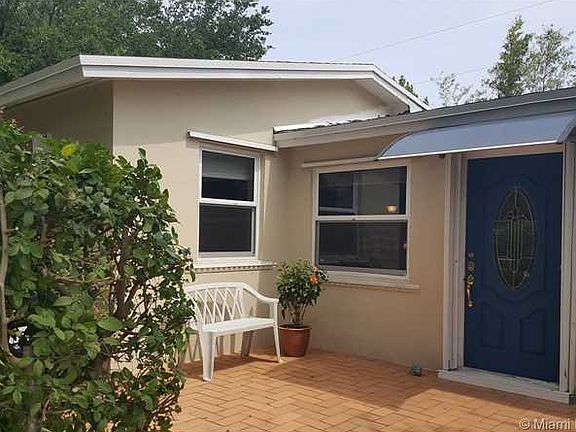 4th image of 9840 Dominican Dr
