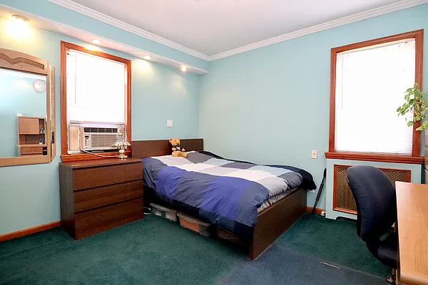 Sold by Remax Edge | media 29