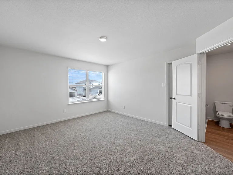 8413 Silverbow Dr — Photo 11