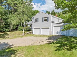 122 Mountain Rd, Tuftonboro, NH 03816