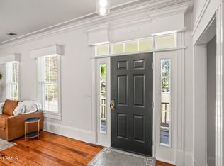 2211 Wilson Dr, Beaufort, SC 29902