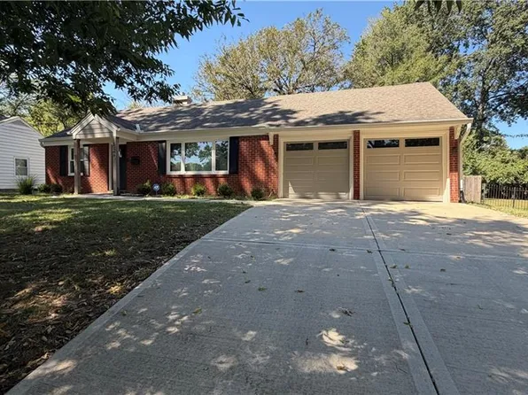 2200 W 79th St, Prairie Village, KS 66208