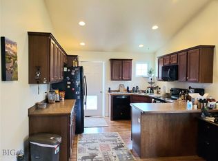 2202 Sturnella Ln, Belgrade, MT 59714