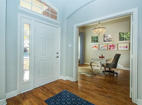 4th image of 1607 Harvest Glen Dr