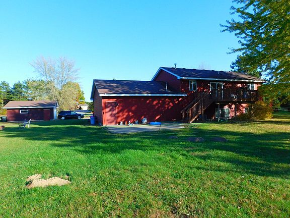 4th image of 20042 Wild Rice Dr NE