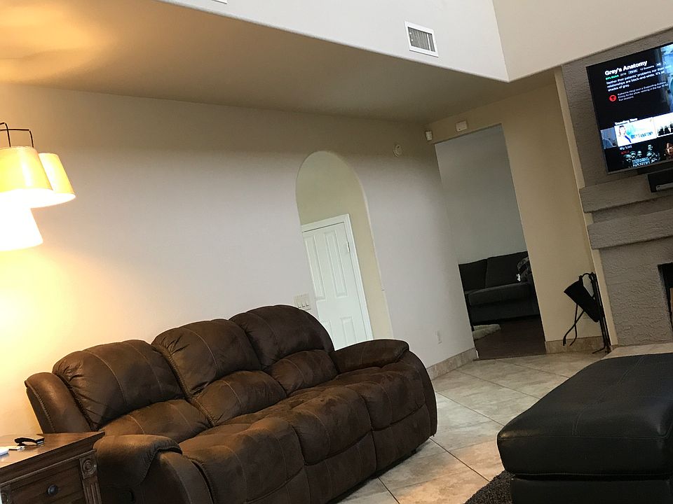 1st image of 4106 E Summerhaven Dr