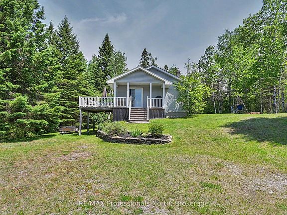 2nd image of 3186 County Road 121 Rd