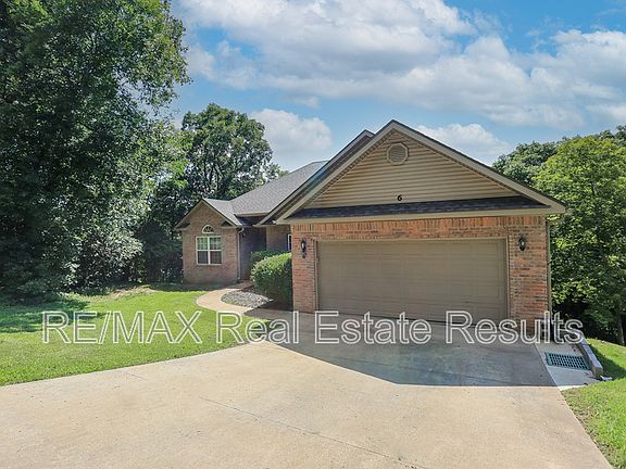 2nd image of 6 Walford Ln