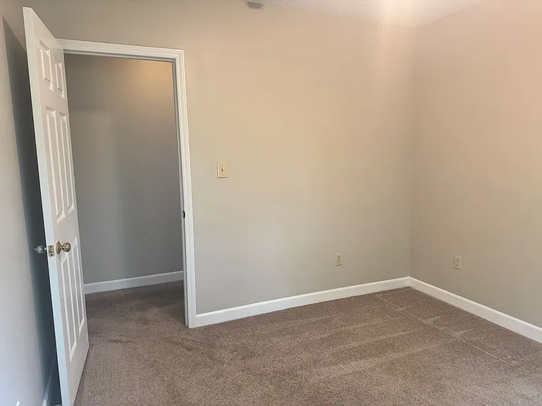 744 Crescent Dr #3 — Photo 15