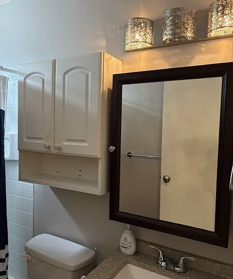 4526 S Henderson St #201 — Photo 13