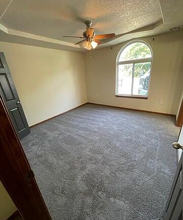 2nd image of 301 E Main St