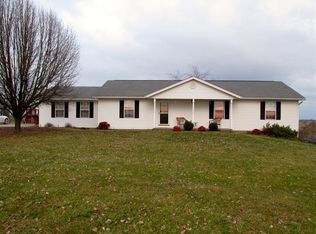 7001 Stewartsville Rd, Williamstown, KY 41097