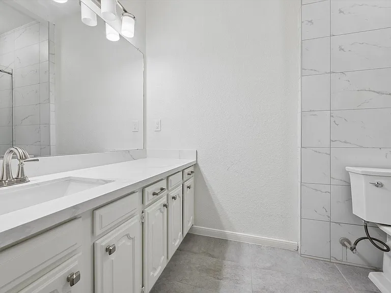 1201 Bering Dr #31 — Photo 9