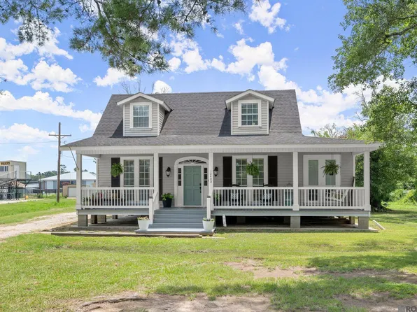 12408 Burgess Ave, Walker, LA 70785