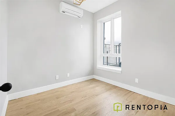 Rented by Rentopia | media 10