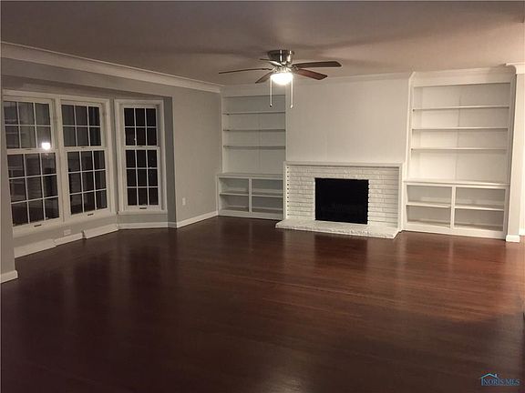 4th image of 553 Willow Ln