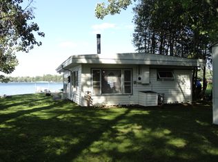 W8358 Rustic Dr, Clintonville, WI 54929