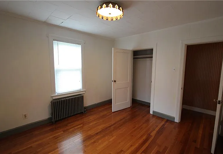23 Saxon St — Photo 12