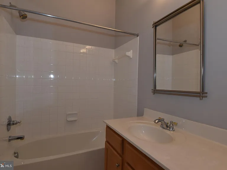21957 Windover Dr — Photo 24