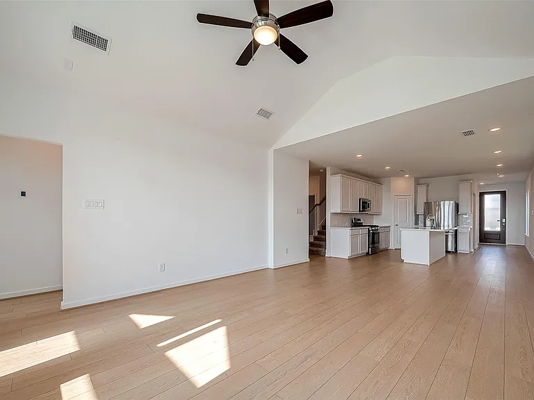 8710 Limmen Terrace Trl — Photo 9